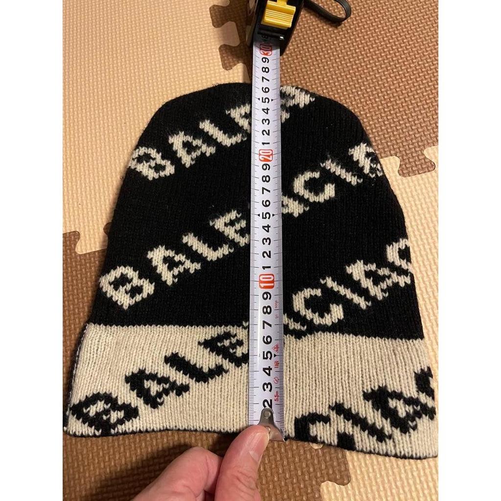 Used [Guaranteed authentic] [Final price cannot be reduced] Balenciaga knit hat