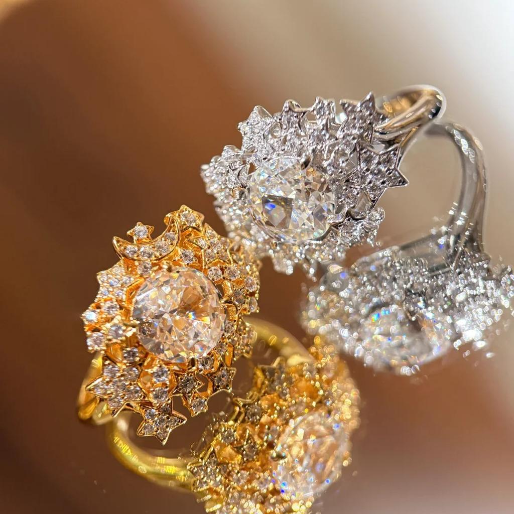 Fashion Light Luxury White Moon Fan Star Ring Niche Design Sense Simple Diamond Star Cluster Diamond Ring Stacked Women
