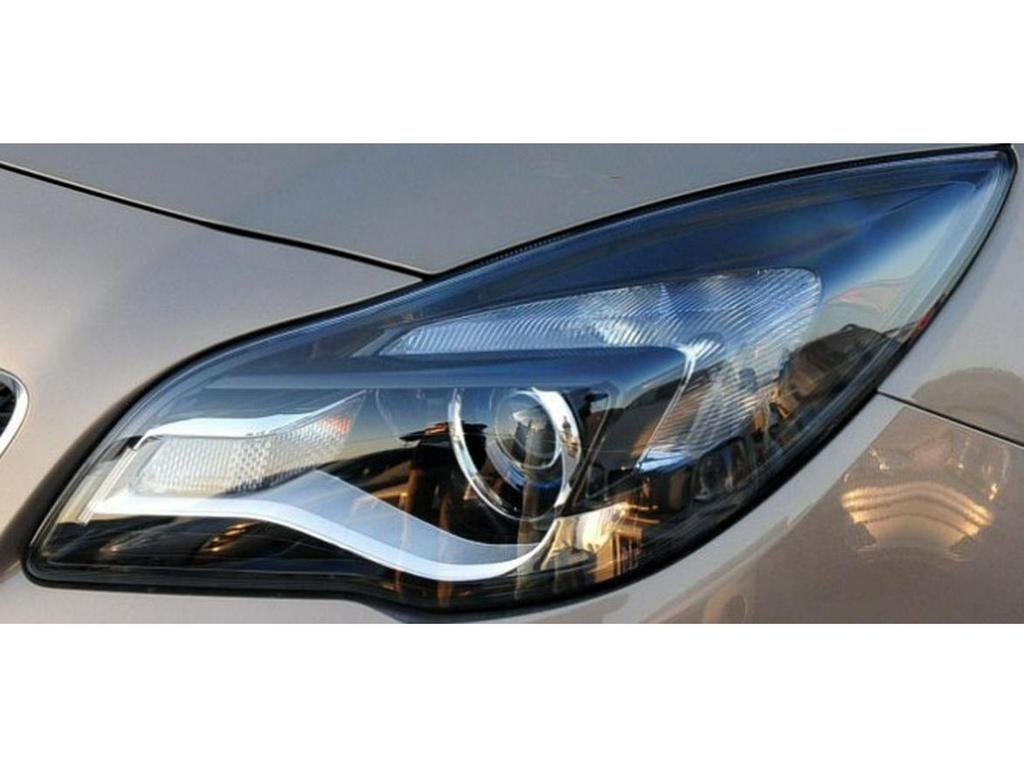 Compatible Buick Regal Headlight Assembly for 2014-2016 Models: High & Low Beam Configuration.