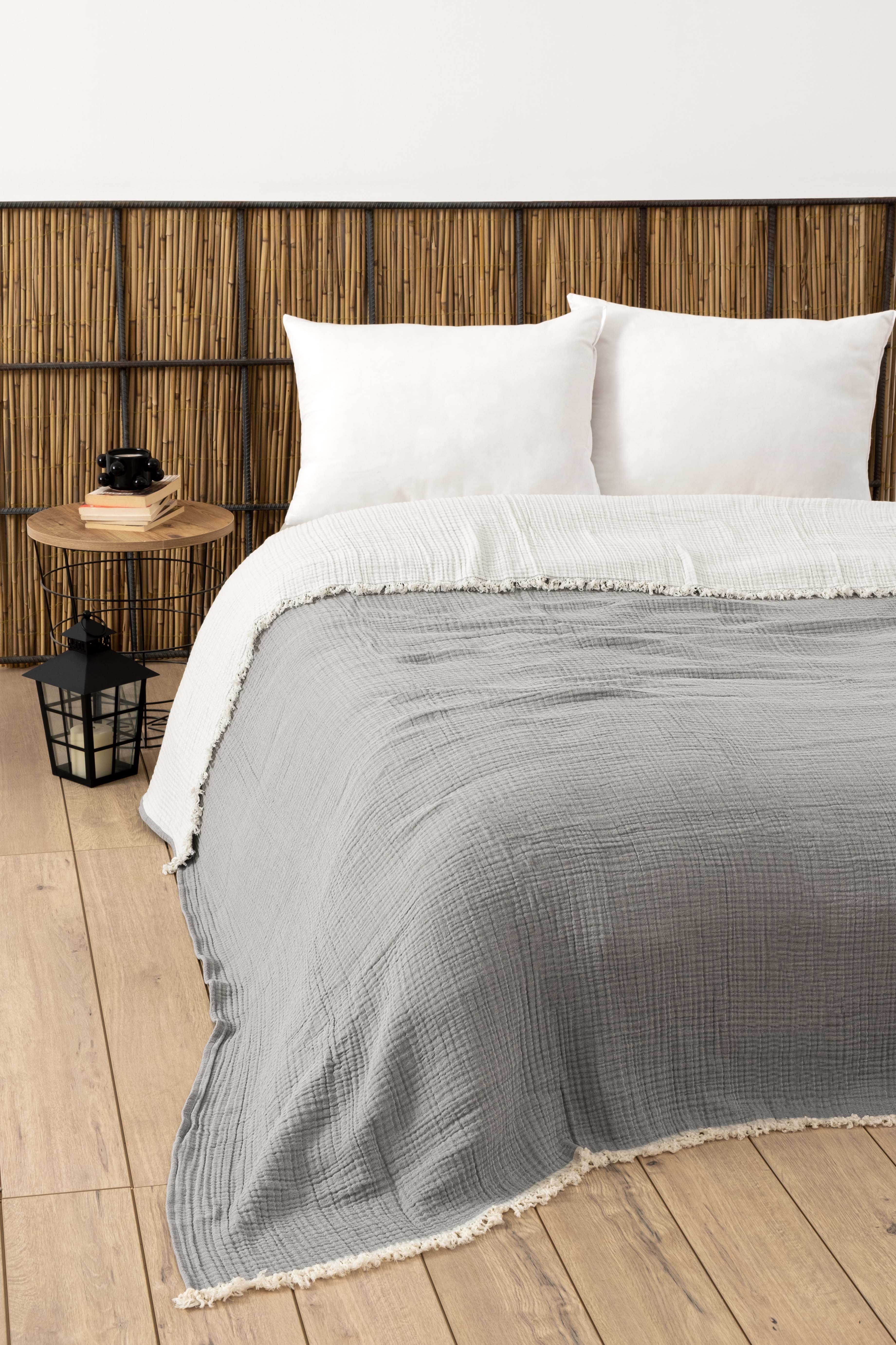 

4 Layers Muslin Yarn Dyed Bedspread Gray 230x250 cm