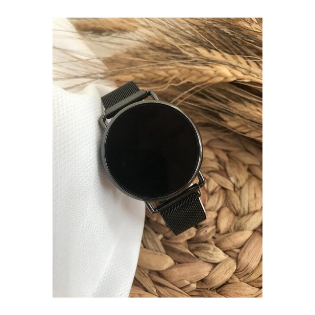 Damen-Armbanduhr mit Touchscreen und Magnetband