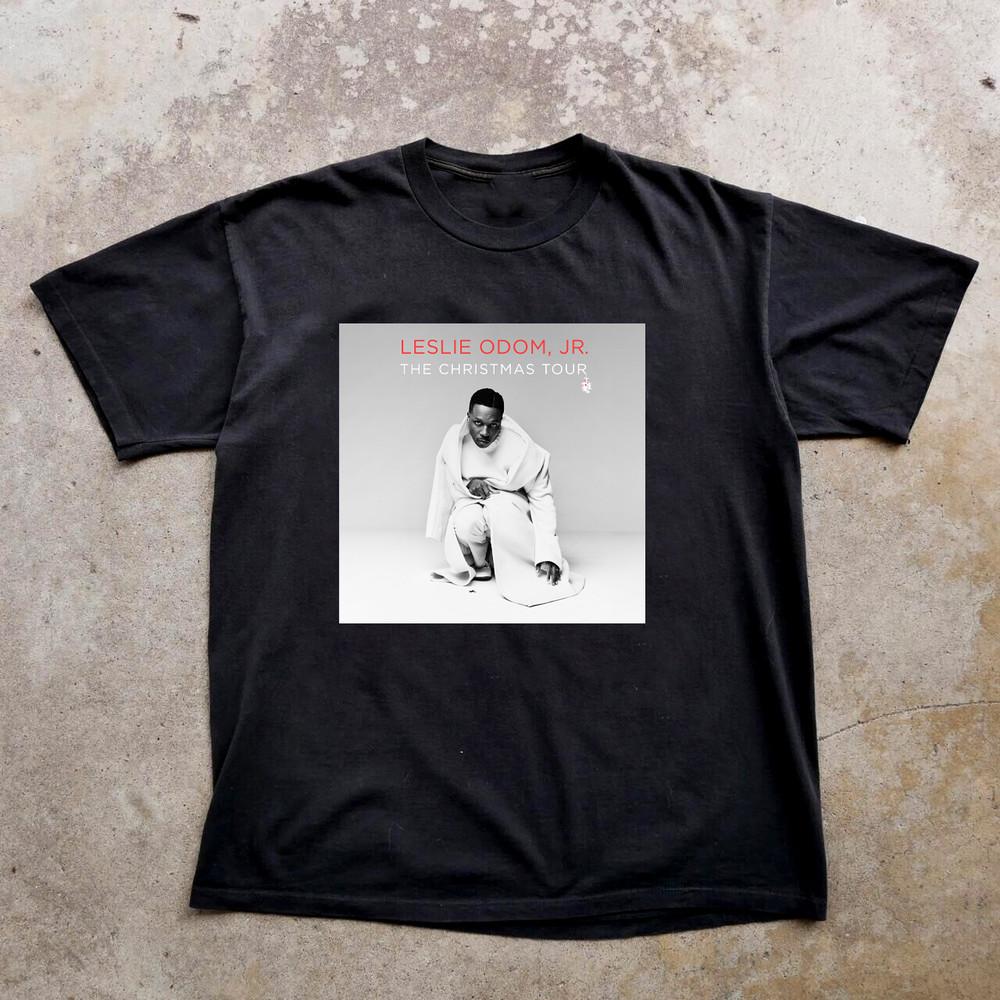 

NEW Leslie Odom Jr. Christmas Tour 2025 T Shirt Black All Size S-5XL Unisex T-Shirt M