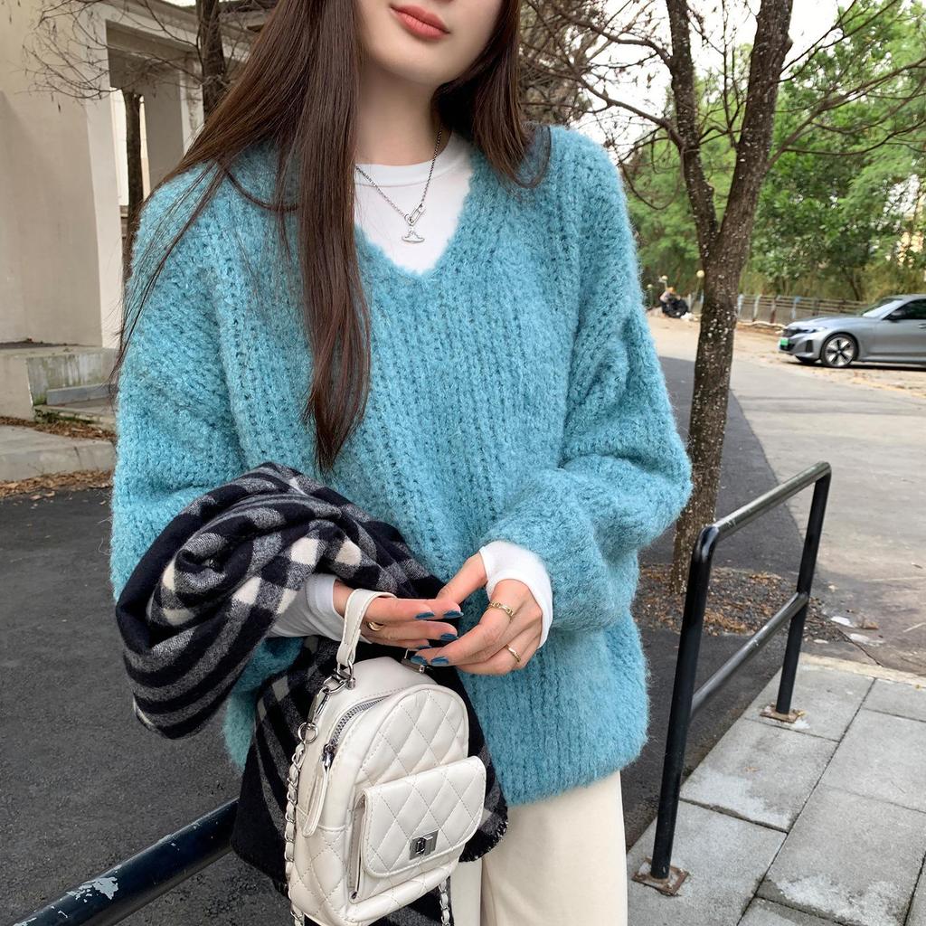Women's Lake Blue V-Neck Autumn/Winter Korean Style Loose Knit Sweater - Cozy, Versatile, Age-Reducing