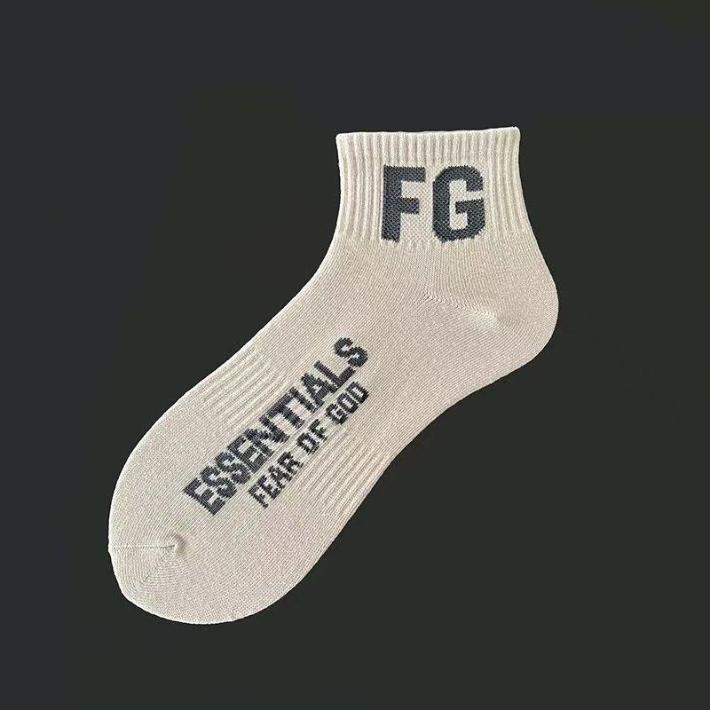 4Pairs ESSENTIALS FEAR OF GOD FG Socks Unisex Casual Cotton Crew Short Socks
