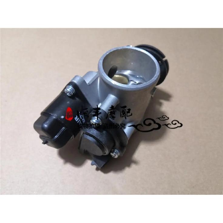 the throttle body of Benelli Leoncino250