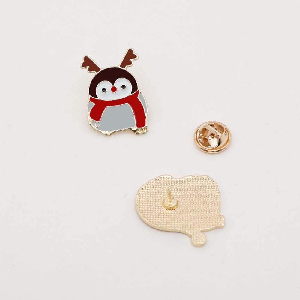 Male Korean Style Badge Christmas Penguin Brooches Lovers Fashion Jewelry Women Clavicle Chain