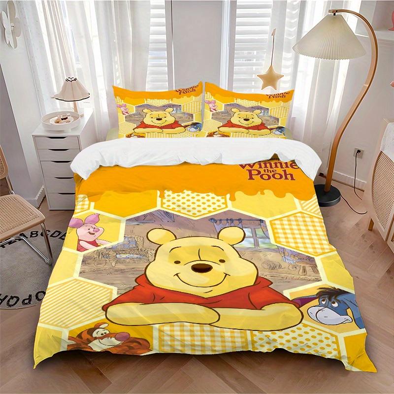 

3pcs Pooh Honey 1 Cover+2 Pillowcases, Pillow Inserts Not Included, Machine Washable, All-Season Use, Teen and Adult Rooms135 135x200cm