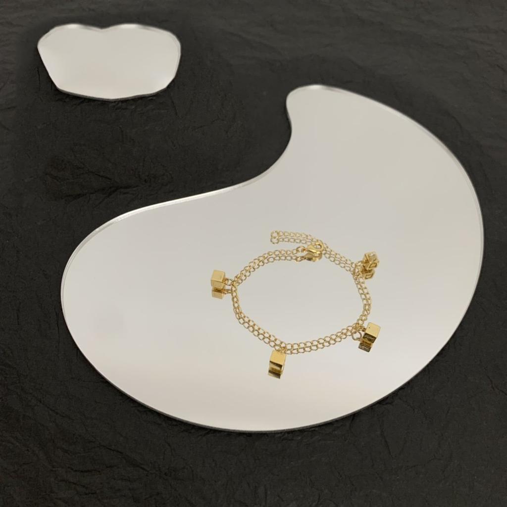 NEW IN2023 Full Bead Carved Bracelet Letter block Electroplating Platinum Gold Two-color CloverJewellery