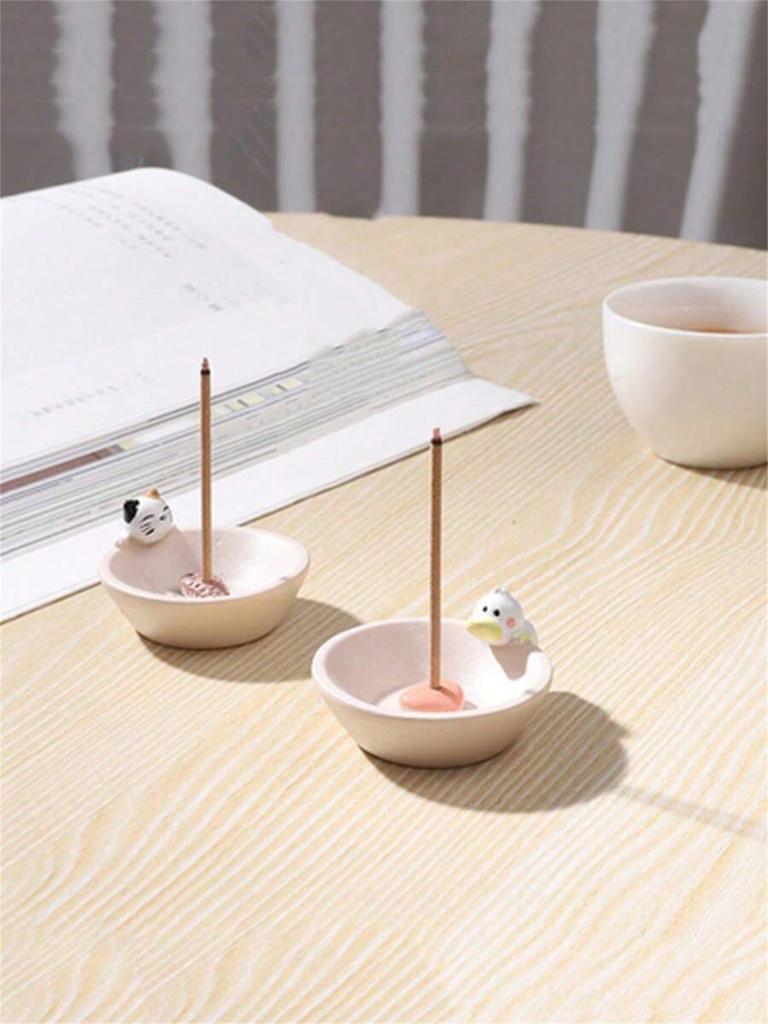 1pc White Japanese Style Creative Incense Holder With Plastic Base