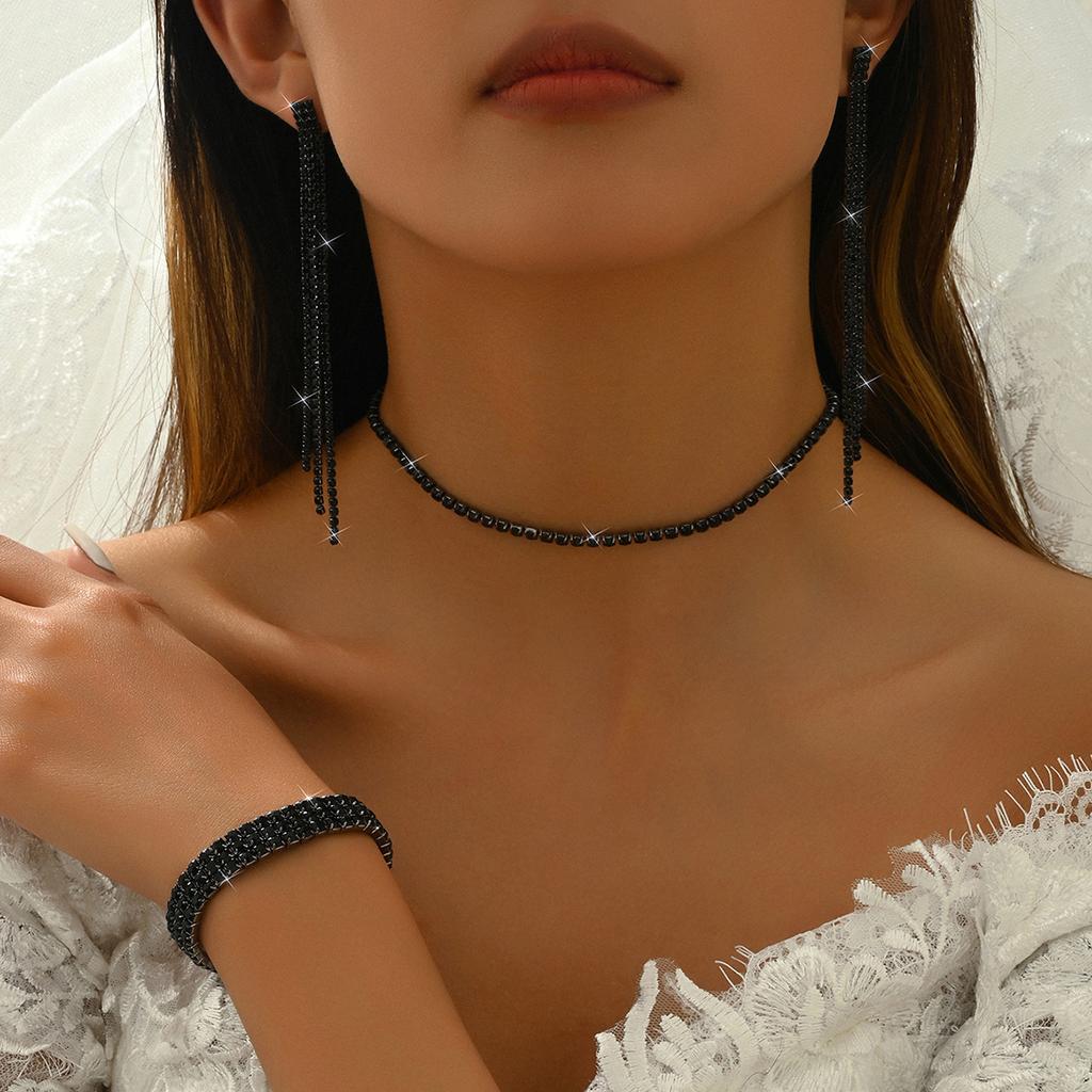 4-teiliges Damen Trendiges Krallenketten Mehrreihiges Quastenohrringe Halskette Armband Zirkon Set Hochzeit Bankett Party Feiertagsgeschenk