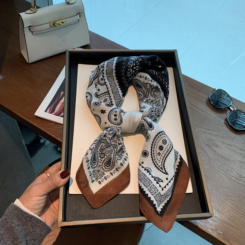 Cashew Pattern Printed Square Kerchief Elegant Neck Scarf For Women Daily Wear