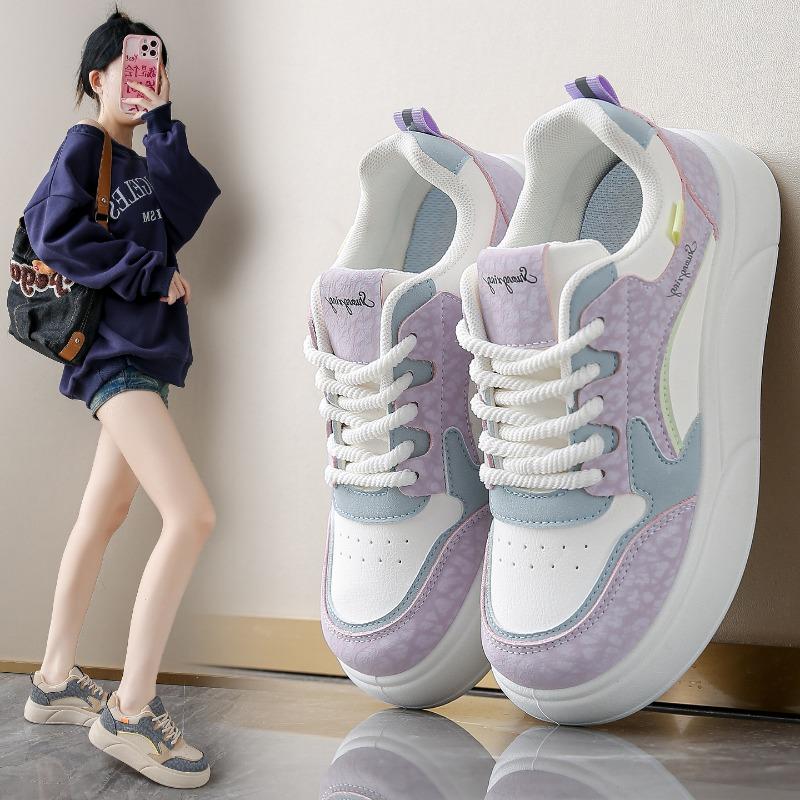 Fashion Women Shoes 2025 Autumn New Fashion Versatile Casual Board Shoes Women Platform Comfortable Sneaker Womens Vulcanized Shoe