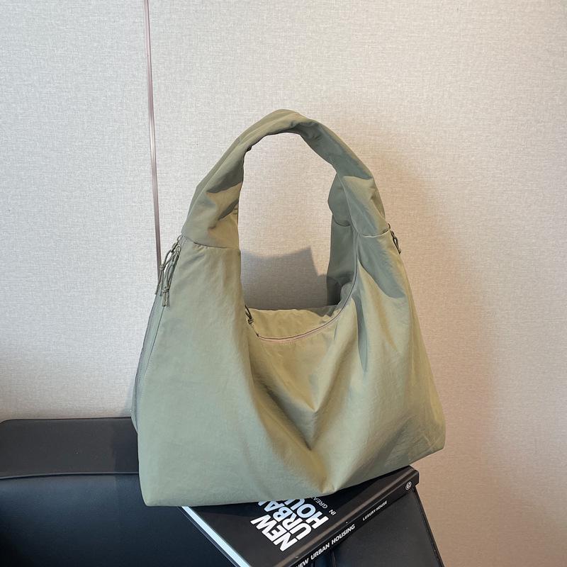 2025 Fashionable Women's Large Capacity Canvas Shoulder Tote Bag