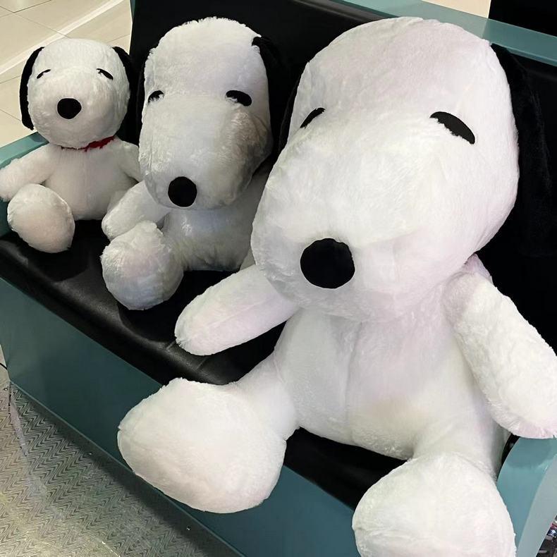 Large Cartoon Snoopy Plush Toy - Cute Puppy Pillow Doll for Girls' Birthday