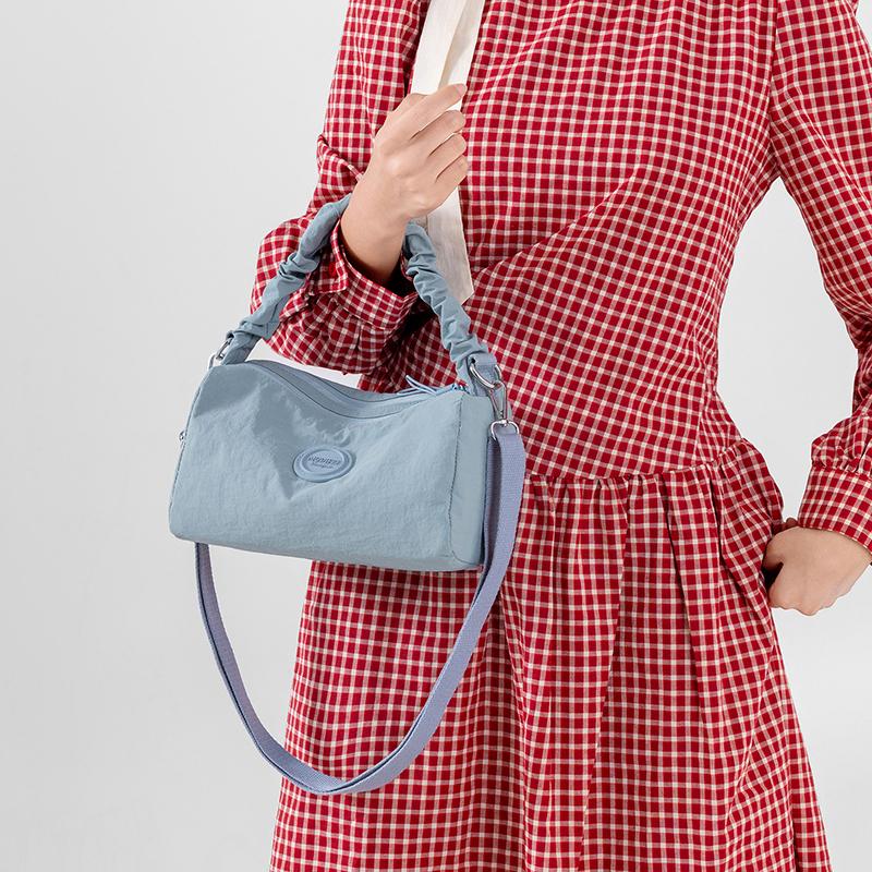 Women's Solid Shoulder Bag Lightweight Multi-compartment Nylon Bag