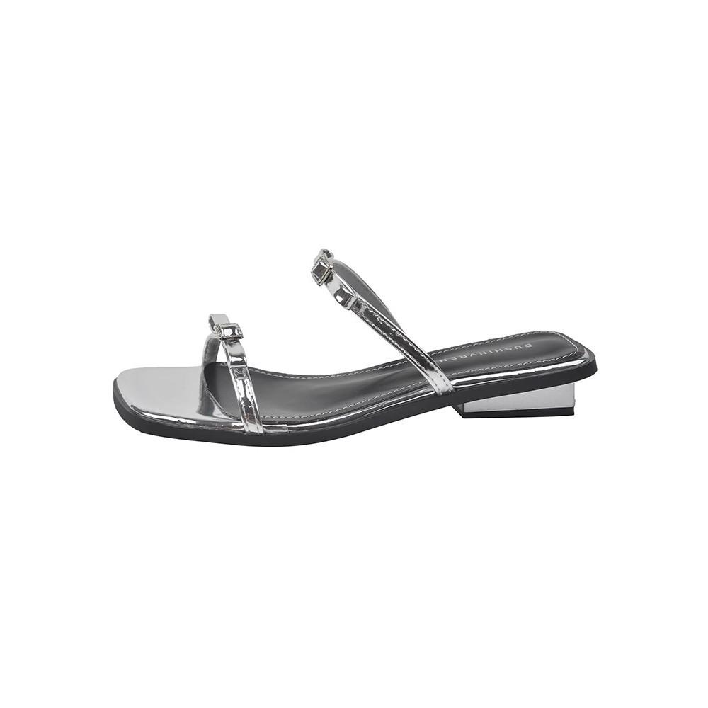 Beautiful temperament cool slippers women's summer high sense outer wear fashionable new go out flat silver slippers