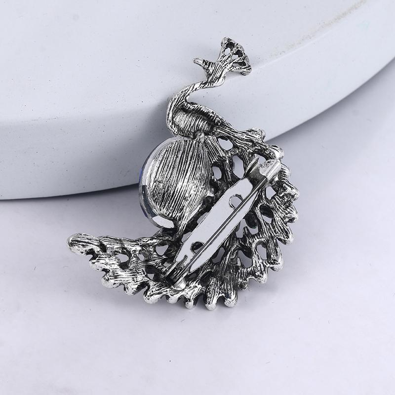 Brand High Quality Crystal Rhinestones Peacock Decor Jewelry Brooches For Women