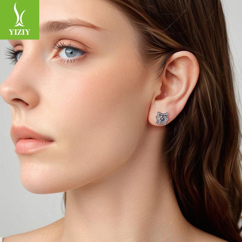 Cute Retro Graffiti Cat Stud Earrings, Pet Cat S925 Sterling Silver Whole Body Stud Earrings Jewelry