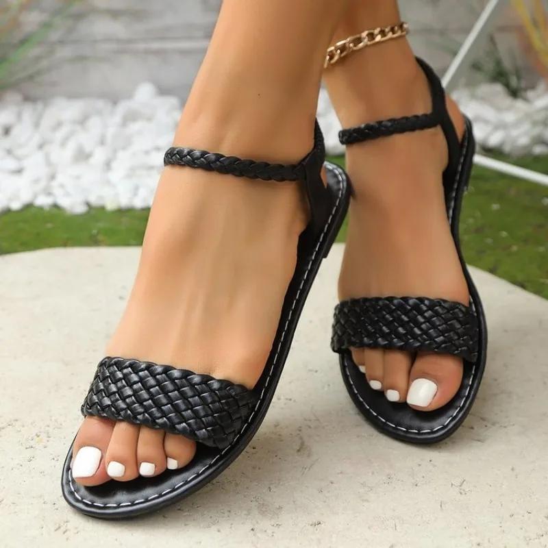 Women Casual Flat Sandals Braided Design Popular Brown Color Comfortable Everyday Shoes for Summer Wear