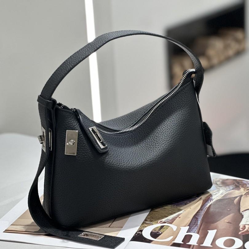 Leather 2025 New Spring and Summer High-end Niche Design Handbag High-end Crossbody Shoulder Crossbody Pillow Women's Bag