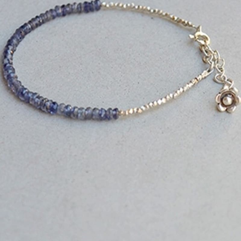 

марта на горищі рондель.іоліт silver