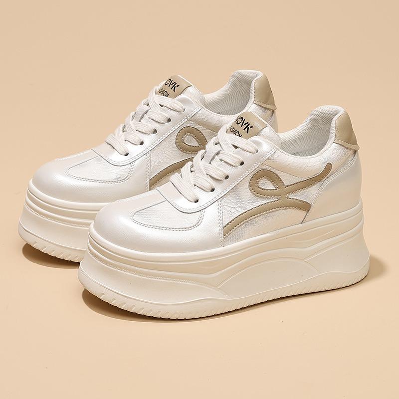 Thick-soled Women's Leather Cloth Splicing Red Strip Shoes, New Versatile Sports and Leisure White Shoes