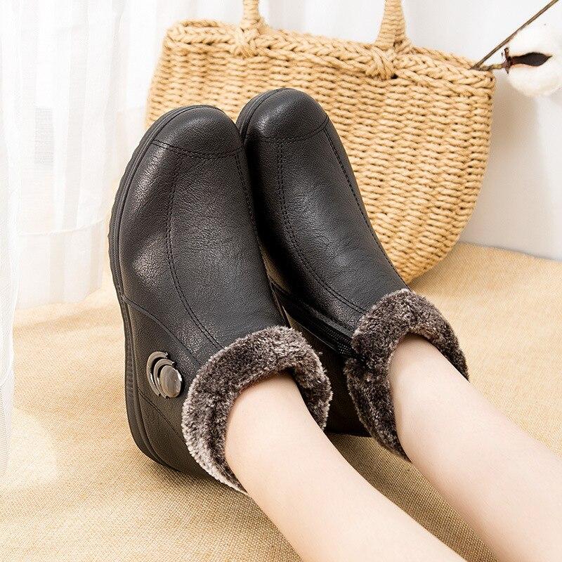 Winter Cotton Shoes Flat Short Boots Leather Shoes Soft Soles Anti-skid Women's Shoes