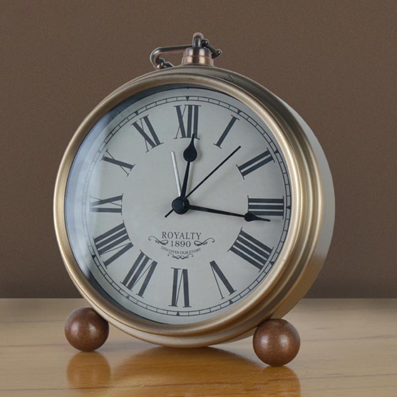 Elegant Metal Clock for Home Decoration Quiet and Battery Powering with Vintage Designing Exquisitedly