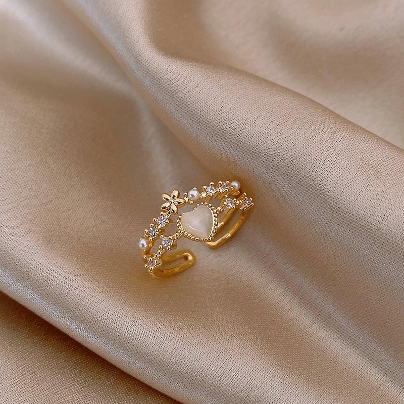 True Gold Electroplated Copper Micro-set Zirconia Petal Cat's Eye Stone Heart-shaped Ring - Personalized Finger Ring