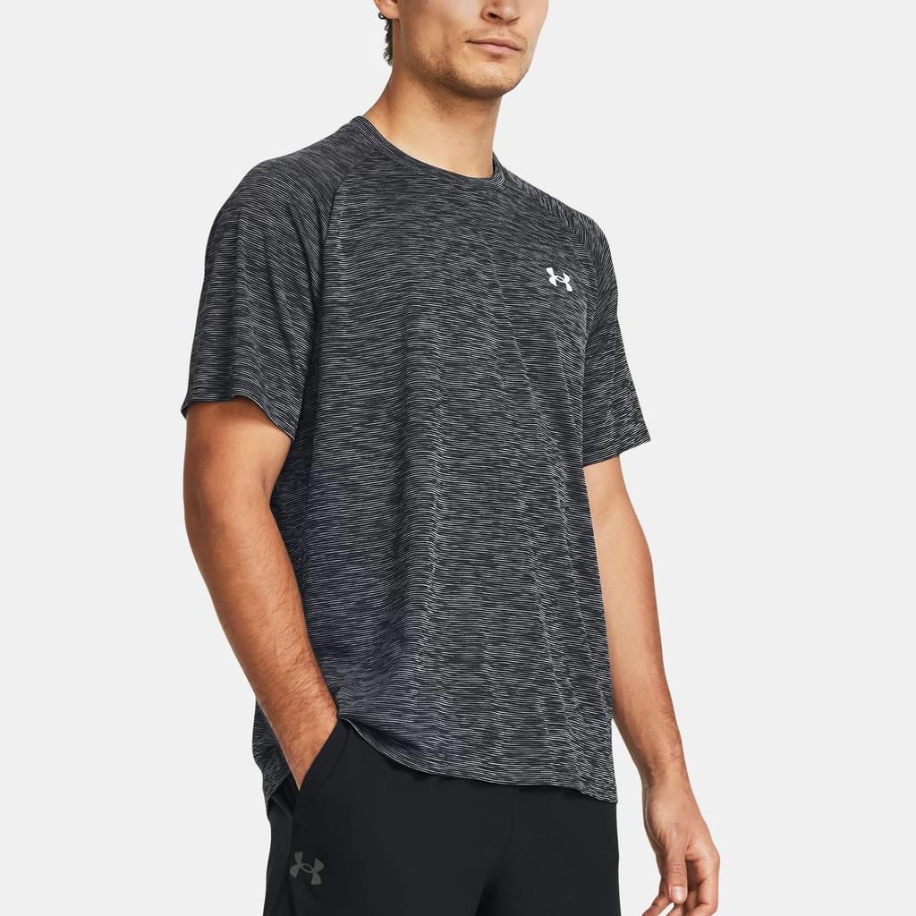 Under Armour Logo Print Loose Fit Crew Neck Short Sleeve T-Shirt Men Tops Black 1382796-001