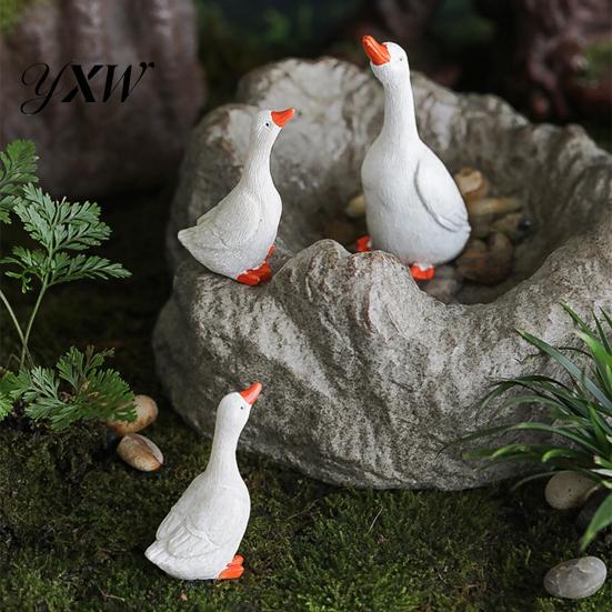Realistic Goose Sculptures Ornament, Miniature Resin Figurine, Garden Statue Yard Figurines for Outdoor Micro Landscape Bonsai Patio Decor Weather