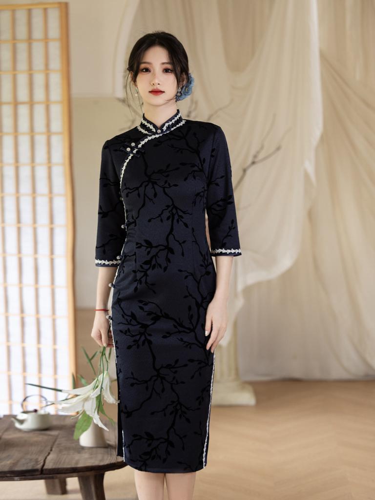 Autumn and winter national style new Chinese cheongsam 1011 new improved young girl high-end knitted jacquard seven-quarter sleeve