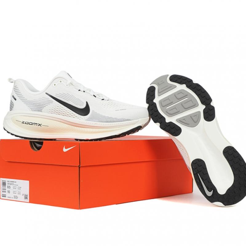Nike Vomero 18