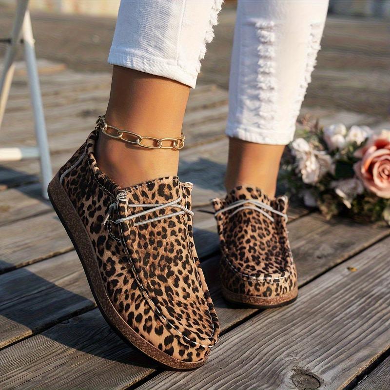 Women's Leopard Print Sneakers - Lightweight Lace-Up Shoes with Cushioned PU Sole, Everyday Casual Shoes for Women, All-Season Fashion Footwear