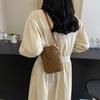 Retro shell bag presbyopia bag women's 2025 new fashion niche mobile phone bag lightweight mini shoulder bag
