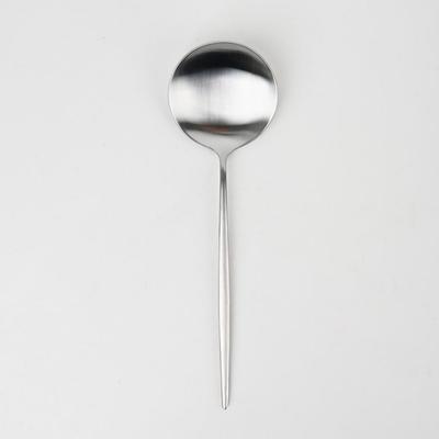 Cuillère de cuisine Avella en acier inoxydable mat argent