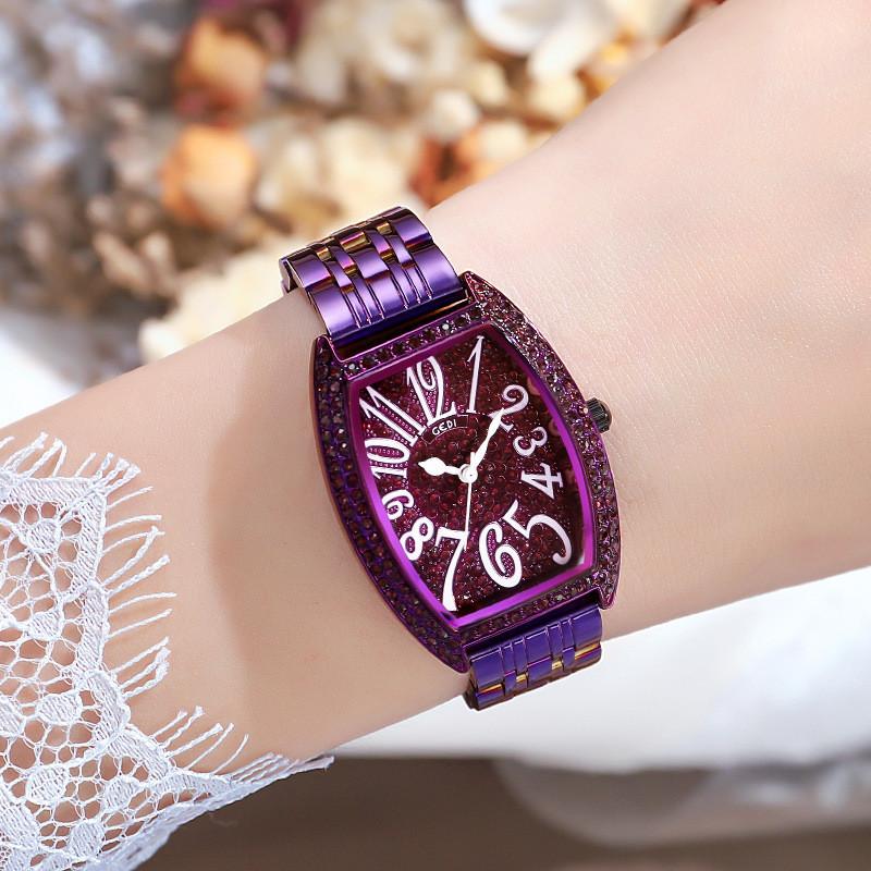 

Vintage Quartz Ladies Watch With Steel Band And Water Resistance For Casual Wear фиолетовый