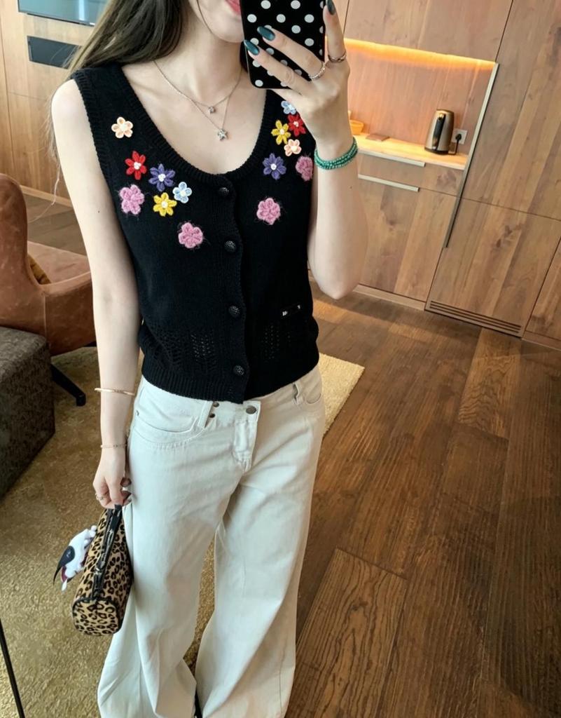 Miu Style 2026 Summer Floral Knit Vest Cardigan - Light Luxury, Casual, Versatile Top