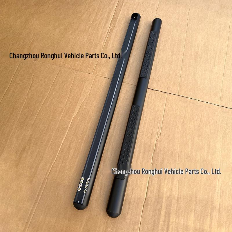 Amarok Round Tube Side Step: Anti-Collision Side Bar for Pickup Modification