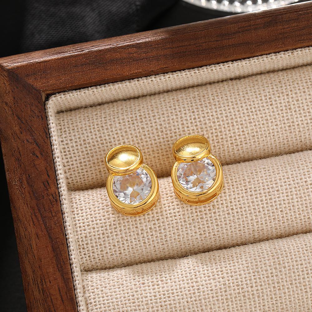 European & American Asymmetrical Electroplated Copper Zircon Stud Earrings - Exquisite Light Luxury Design