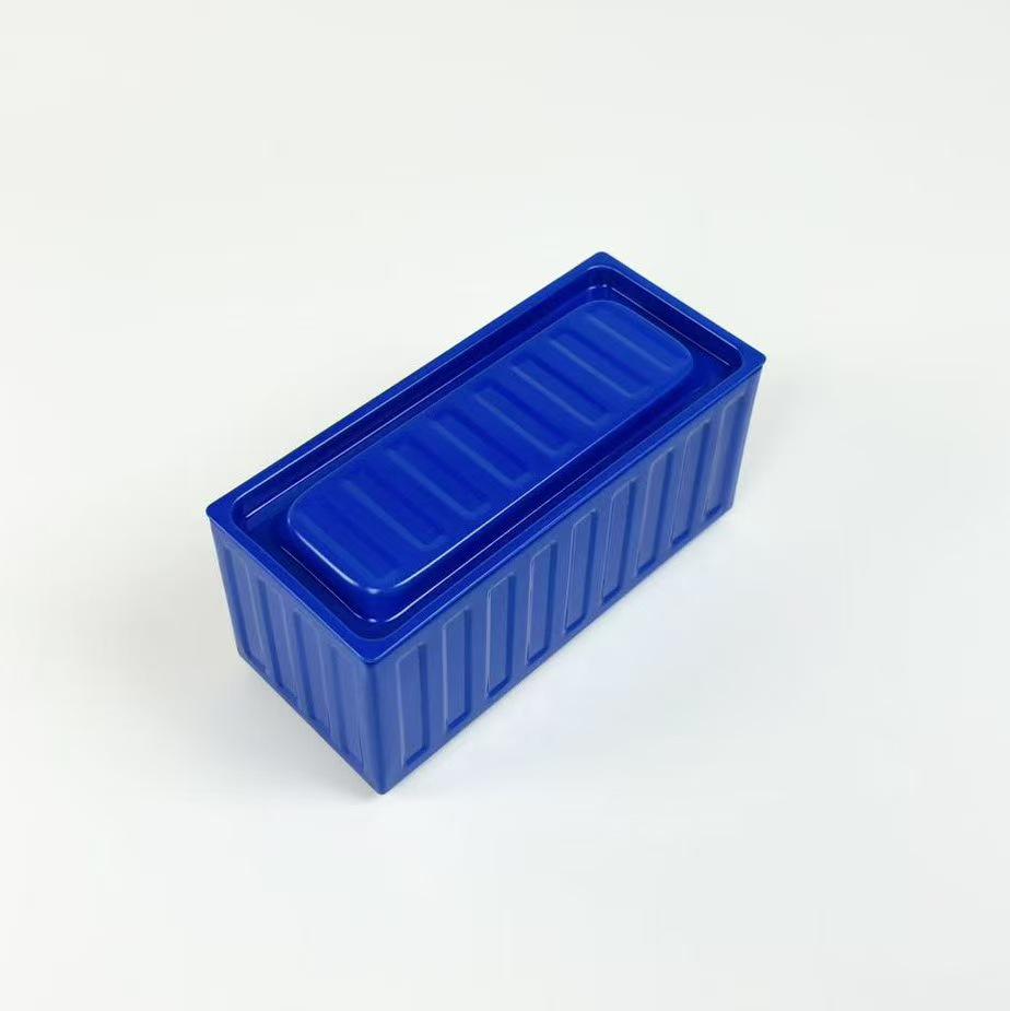 

Iron Box Desktop Storage: Creative Christmas Gift Packaging for Cookies, Candies, and Toys