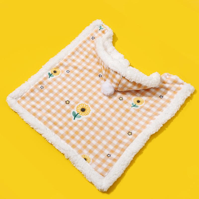 Pet Clothes - Cat Cape with Cute Bear Print. Winter Warm Blanket for Cats. Winter Cat Bed. S