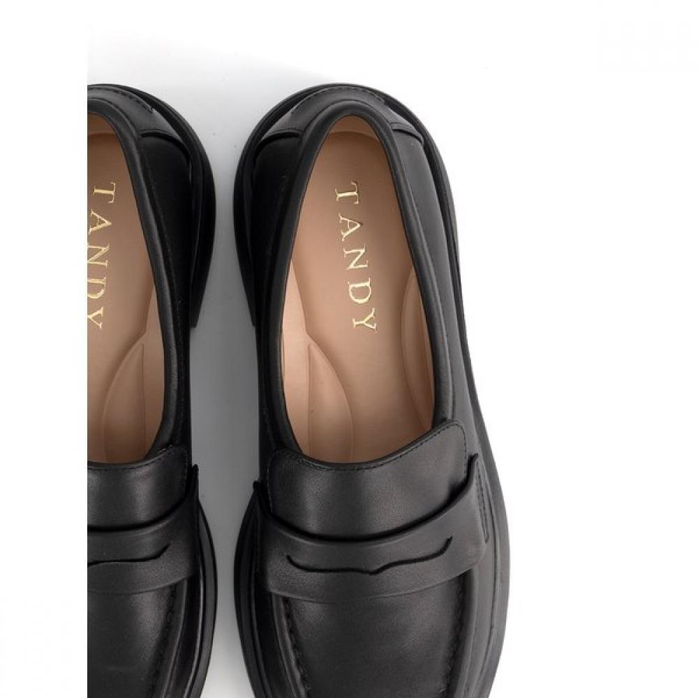 Tandy Women S Loafer  Black  G25401 