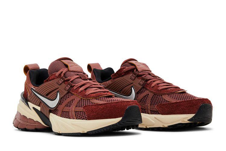 Nike V2K Run Red Sepia Dark Pony (Women's)