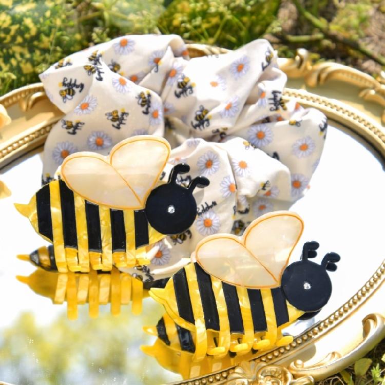 Honeybee Claw Clip for Adult Kids Hair Claw Clip Strong Hair Grip for Hairstyle Ponytail Holder Girl Lovely Hair Decors