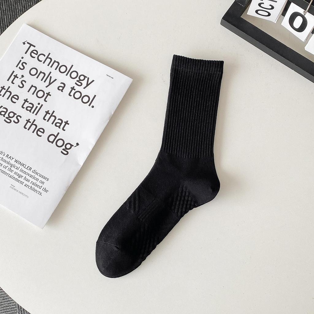 Men's Mid-Calf Cotton Socks, Fall/Winter, Solid Colors, Massage Sole, Breathable, Versatile Sports Style, Black and White.