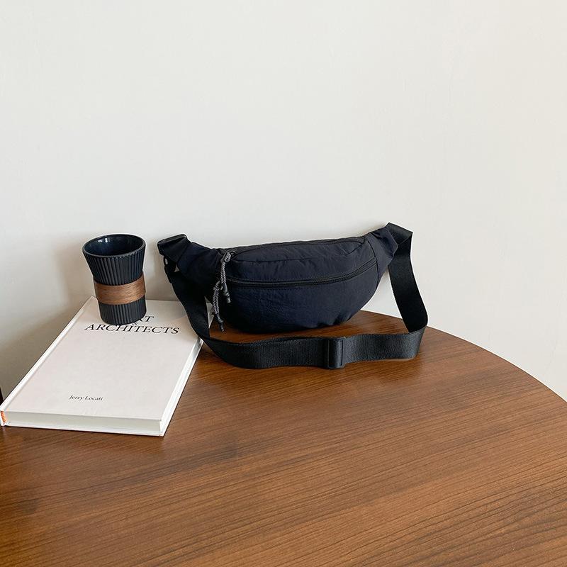 

2025 новый модный тренд сумка-мессенджер поясная сумка конфетного цвета сумка через плечо простая повседневная сумка чёрный