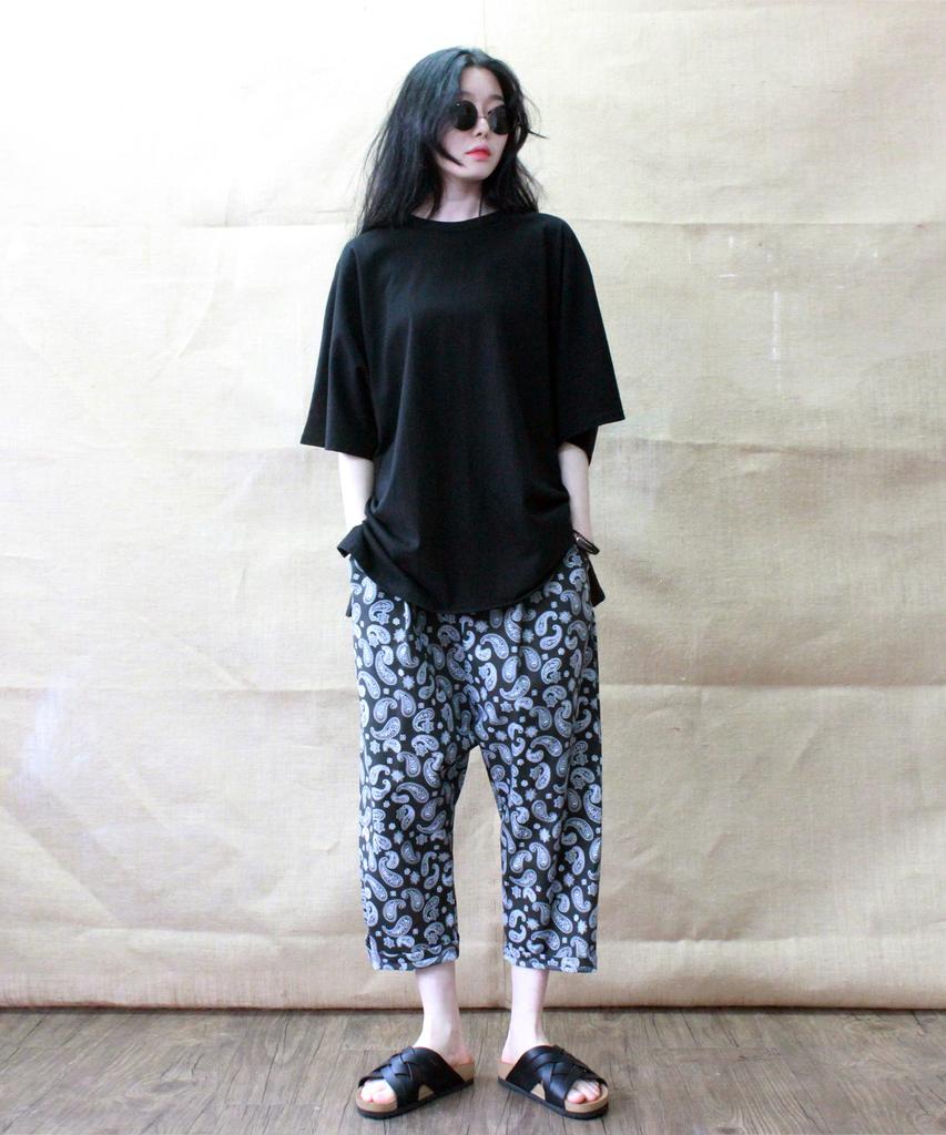 Deumakeu Original Paisley Straight Baggy Fit Pants Black