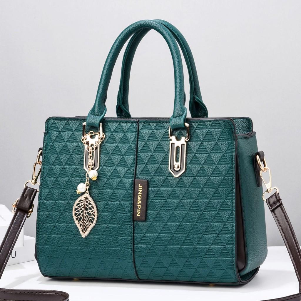 Fashionable Women's Large Capacity Tote Bag With Soft Handle For Daily Use In Various Colors