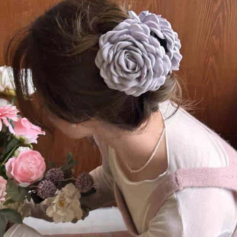 

French Fabric Rose Flower Hair Claw Clip Women Elegant Plastic Shark Hair Grab Clamp Women Hairpin Girl Fashion Hair Accessories
